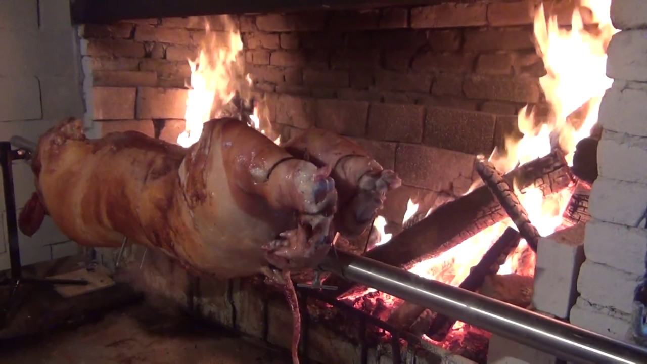 TOURNEBROCHE - SPANFERKELGRILL - PIG / LAMB ROASTER - HOG ROTISSERIE - puerco cerdo asado al palo